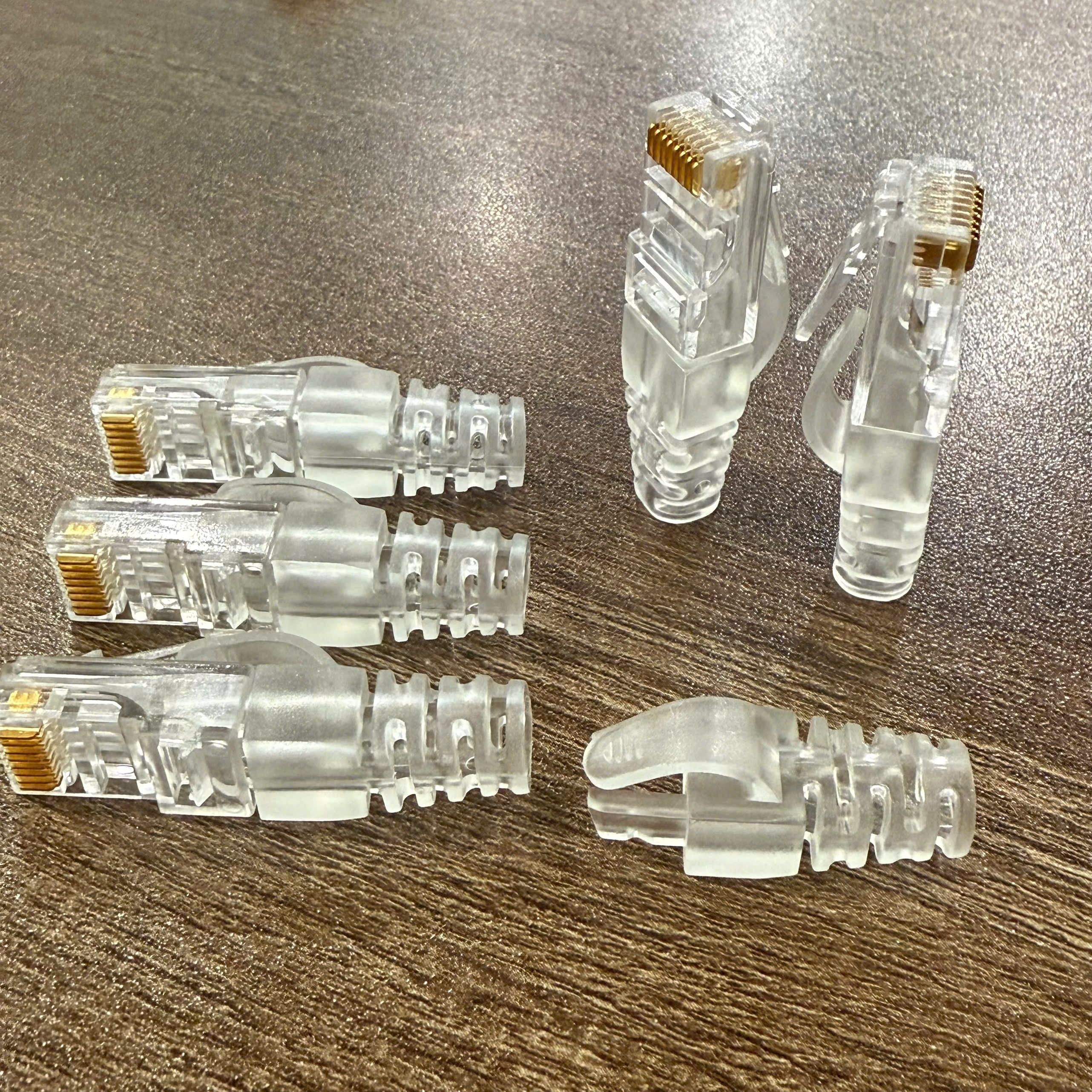 ĐẦU CHỤP MẠNG CAT5E, CAT6 lẫy gài crytal  ACT-04566CR